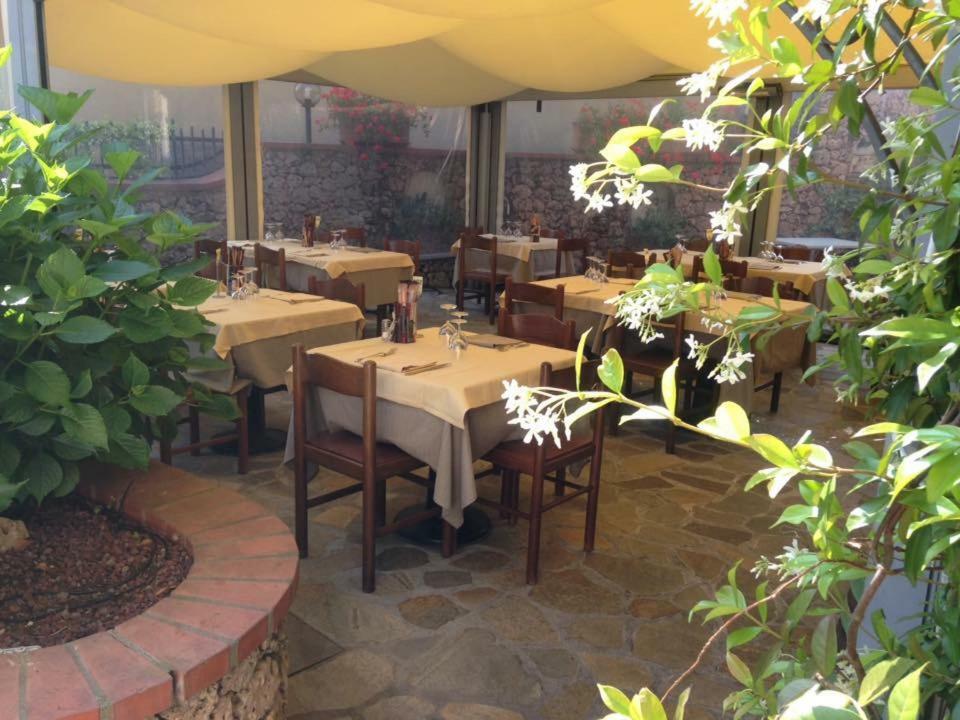 Tovo San Giacomo Albergo Ristorante Bergallo מראה חיצוני תמונה